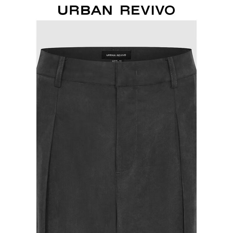 UR Women's Pleated Symmetrical Patch Pocket Carrot Pants