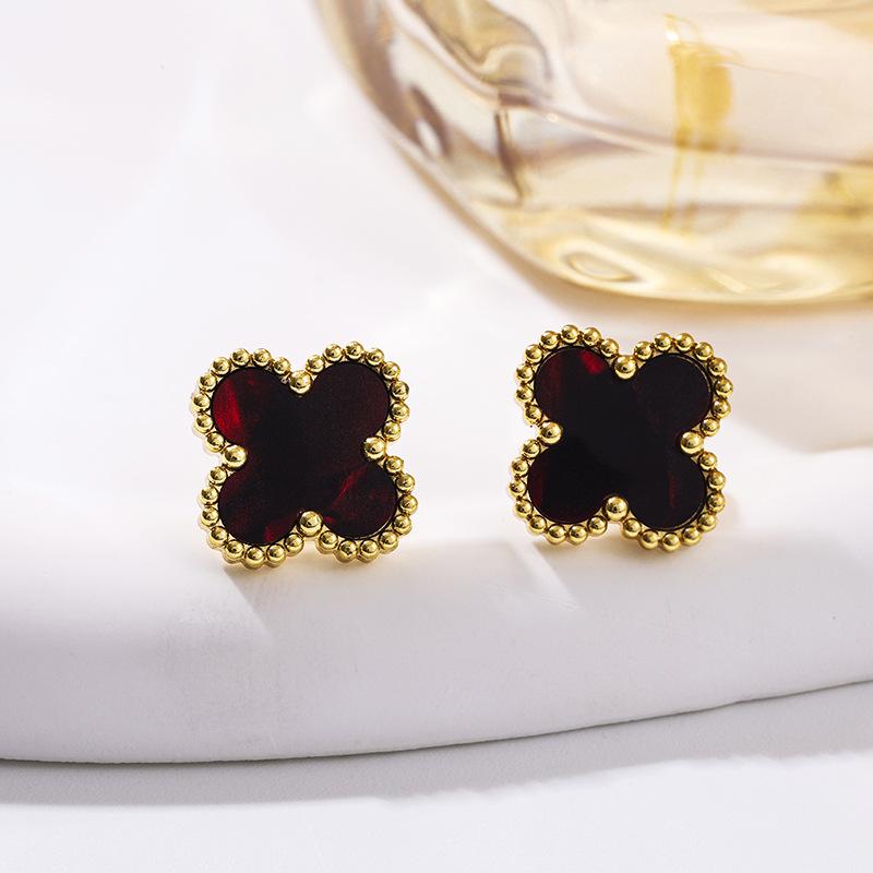 Titanium Steel Clover 13MM Stud Earrings, Stainless Steel Fadeless, Minimalist Versatile High-end Lucky Style