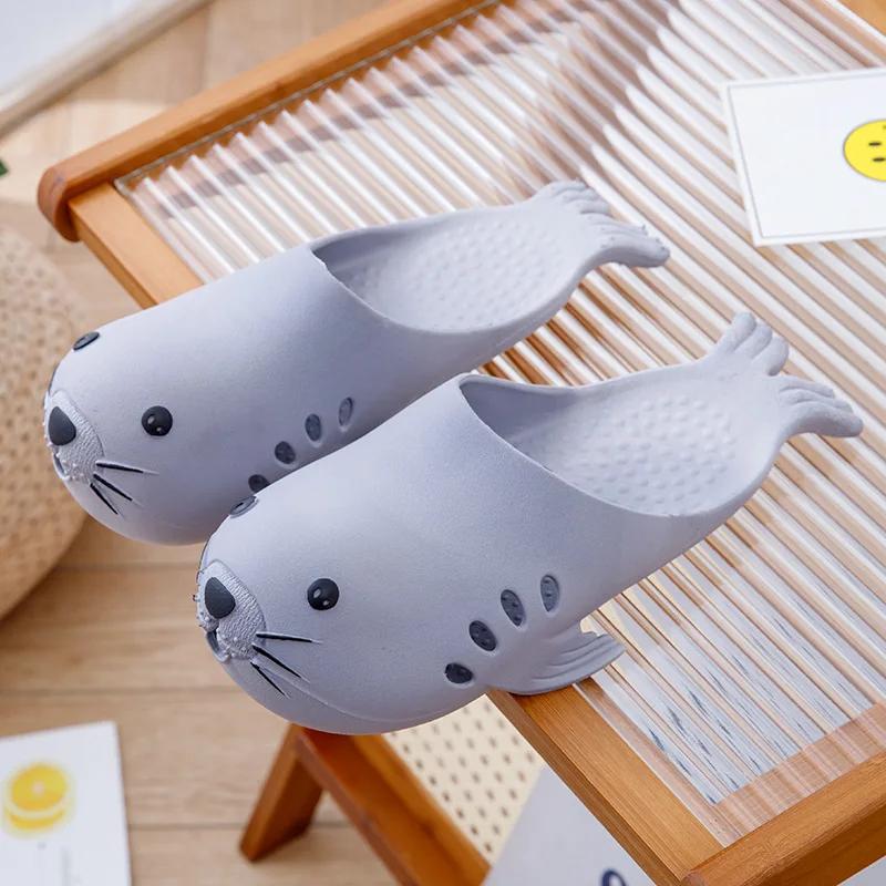 Fashion PVC Slippers Fashion Parent-child Seal Baotou Male Cartoon Girl Sandals Couple Bathroom Can Wear Shoes Outside Casual 2025