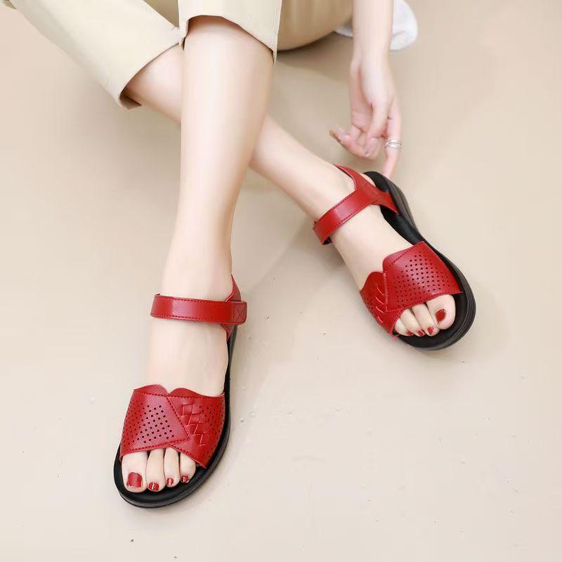 Women's Summer New Leather Flat Sole Sandals Open Toe Lightweight Soft Sole Non Slip Velcro Middle Aged And Elderly Loose Sandal