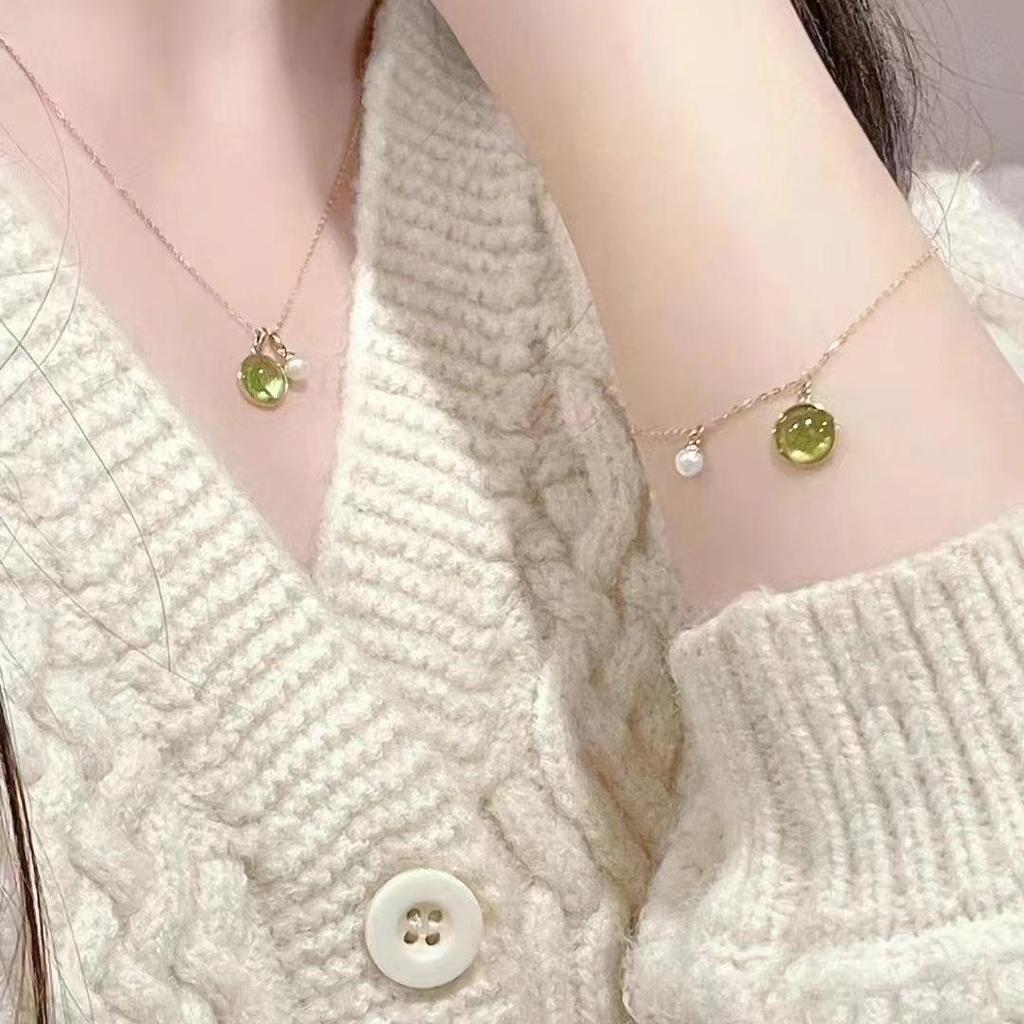 Elegant Peridot & Pearl Necklace Set for Women - Versatile Pendant & Clavicle Chain with Bracelet