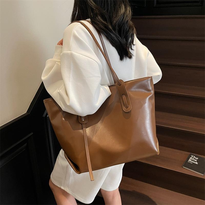 Large Capacity Bag Female New Student Class Shoulder Bag Leisure Commuter Bag Tote Bag