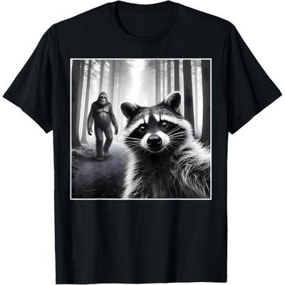 Scared Raccoon Selfie With Sasquatch Bigfoot Funny Raccoon T-Shirt