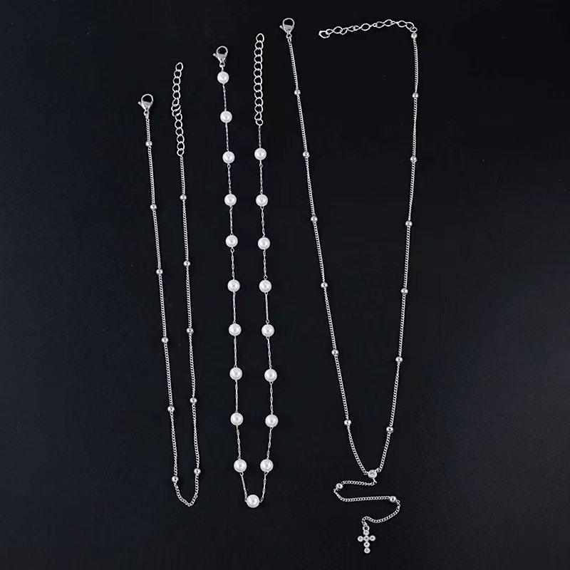 3pcs Elegant Cubic Zirconia Cross Pendant Necklace Set With Faux Pearl Chain, Multi-Layer Y-Necklace Suitable For Women s Daily