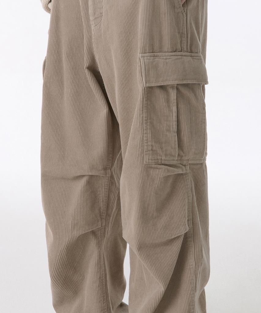 MUSINSA STANDARD Corduroy Parachute Cargo Pants [Light Beige]