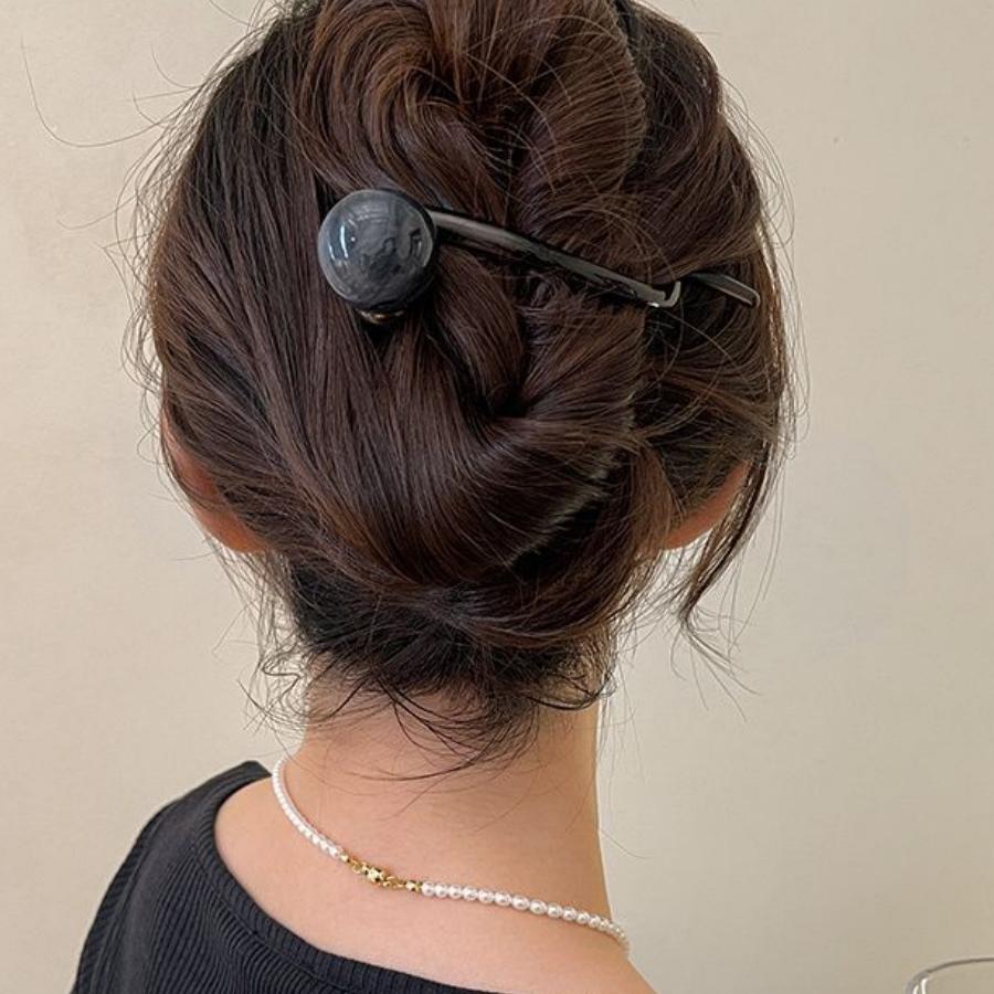 

Ретро S-образные заколки для волос с хвостиком, новая мода, разноцветные витые полые заколки в форме акулы, головной убор, аксессуары для волос, подарок 1PCS