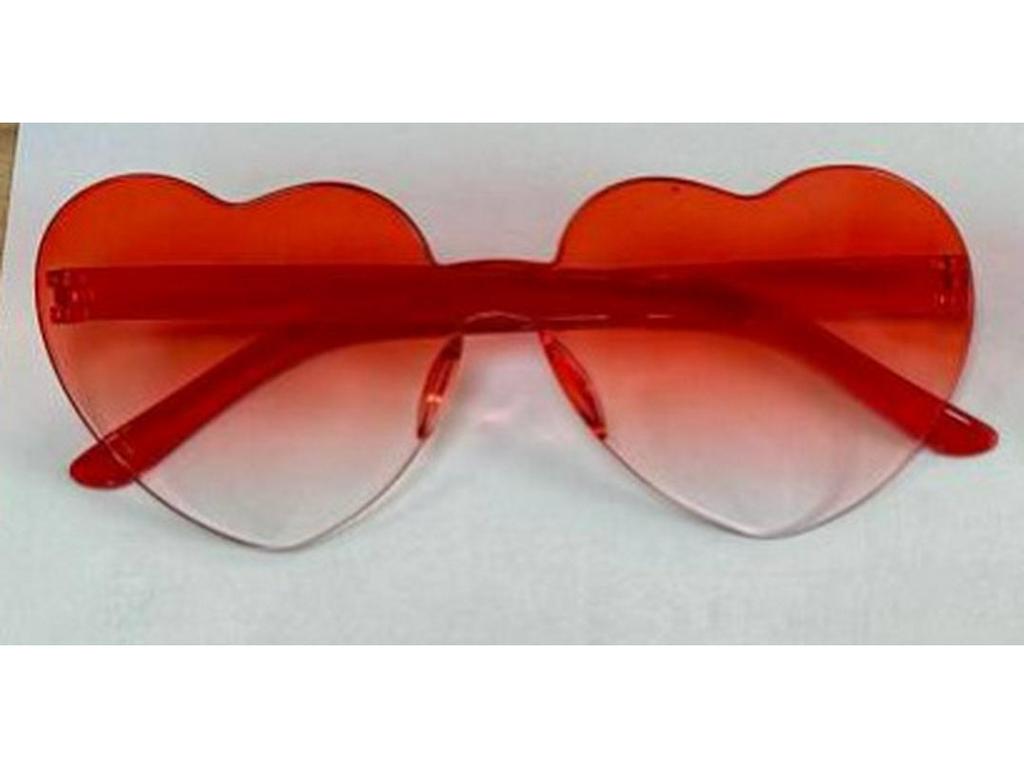 Transparent Heart-Shaped Jelly Sunglasses for Men & Women - European & American One-Piece Design
