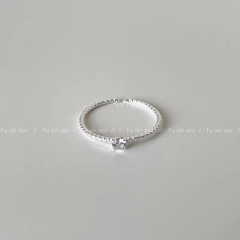 Elegant Rabbit Zircon Ring: Gold & Silver, All-Match Jewelry