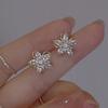 Flower Earrings Temperament, Five-petal Flower Gentle Style Flower Earrings Small Earrings Gentle and High-end Sense