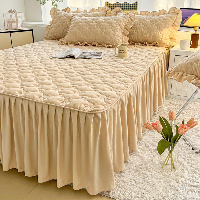 A-class Thick Quilted Bed Skirt - Winter Dustproof Non-Slip Bed Cover with Princess-Style Skirt Edge