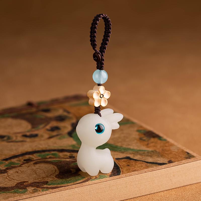Cute Deer Keychain Pendant: Luminous Car Accessory for Men, Women, Couples