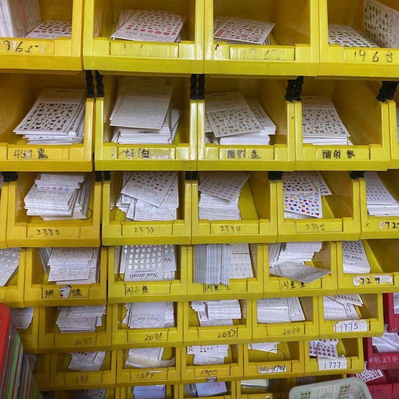 

[Thin Tough Big Sale] Flat Classy Spring Flowers Heart Butterfly Nail Stickers Special Offer Big Sale Nail Decals [Plane lucky bag] 30 different plane stickers