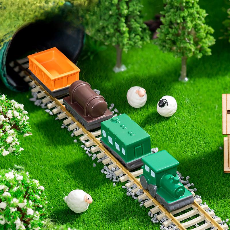 Mikrolandschaftsdekoration Cartoon-Zug Harzhandwerk DIY Dekorationszubehör Schreibtischdekoration