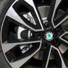 2026 Caliente Para SKODA 4/8 Piezas 56 60mm Estilo de Coche Tapas Centrales de Rueda Cubierta de Llanta Insignia Emblema Pegatina Para Skoda Rapid Octavia A5 RS