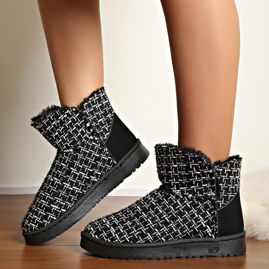 Short Snow Boots Women's Bread Shoes 2025 New Leather Waterproof and Non-slip Fleece Thickened Cotton Shoes for Women To Keep Warm In Winter