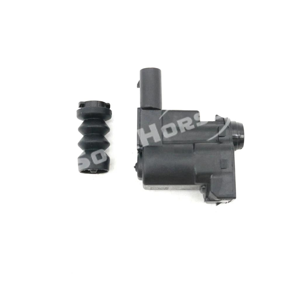 Für Ford Ranger TKE 13-18 Escort 15-21 Everest U375 15-22 Tankdeckel Feder Rückprallverschluss Schnappverschluss Äußere Abdeckung Fülldeckel Motor