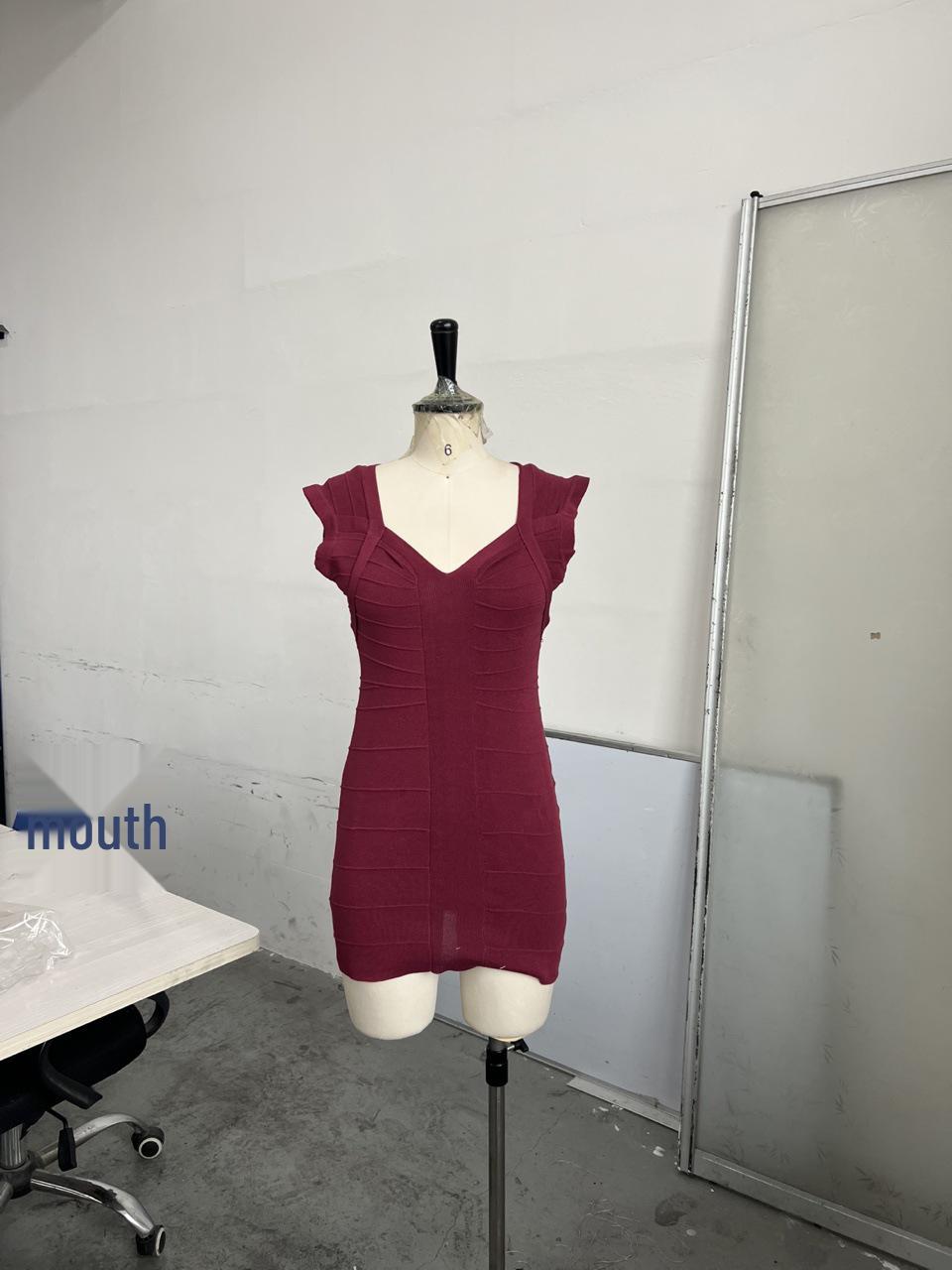 

Spring/Summer 2026 Women s Sexy Bodycon Bandage Dress with Back Zipper Large червоний