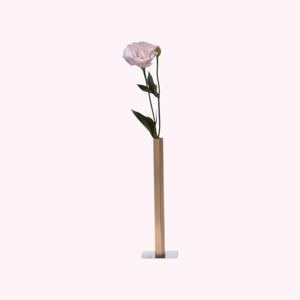 Nordic Light Luxury Vase Unique Metal Tube Vase Geometric Vase Table Centerpiece