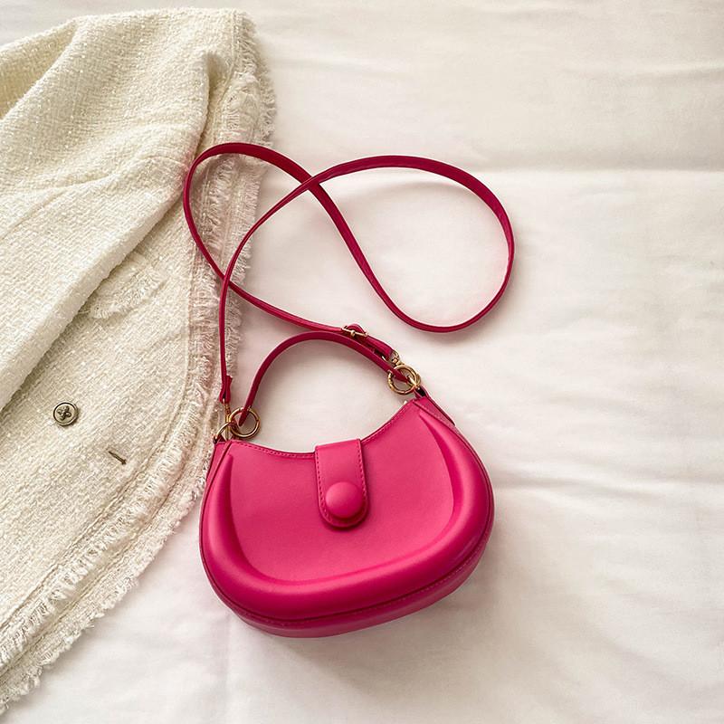 

Minimalist Chic Fresh Female Bag With Street Style Elements RoseRed