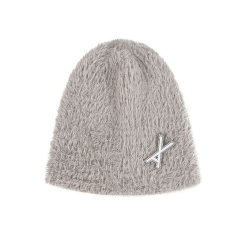 VARZAR VA Brosche Weiche Angora Mütze Sand