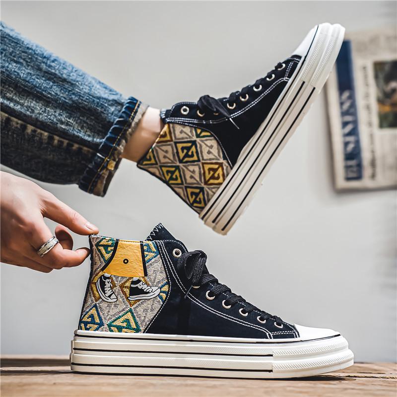 Fashion 2024 Classic Canvas Men's Vulcanize Shoes Breathable Canvas Sneakers Men Comfort High Top Sneakers For Men Teenager Board Shoes