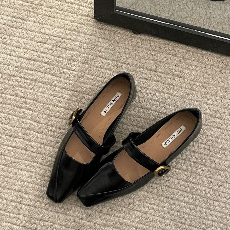 Coarse heel brown Mary Jane shoes women's shoes spring and autumn 2025 new simple and versatile one-word with retro light mouth single shoes