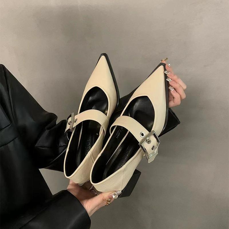 Single shoes high heels thick heel Mary women's shoes Zizhen French retro small leather shoes pointed 2025 new spring and autumn single shoes