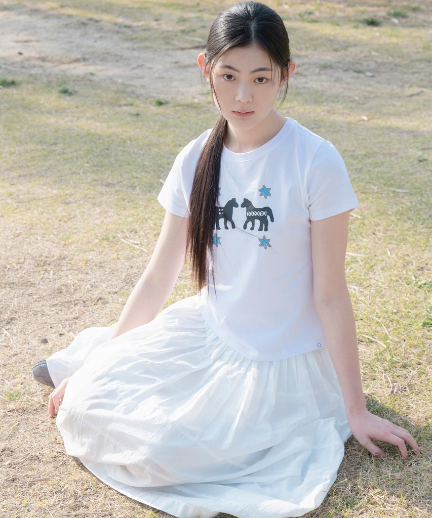 Ohesio Twin Pony Crop T-Shirt, White