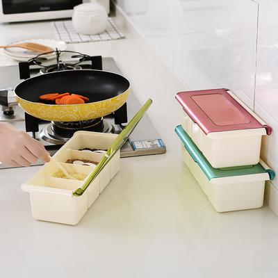 Household Ghetto Kitchen Supplies Spice Jar Set Four Grids of Salt and Pepper Shakers Moisture-proof Seasoning Box with Spoon