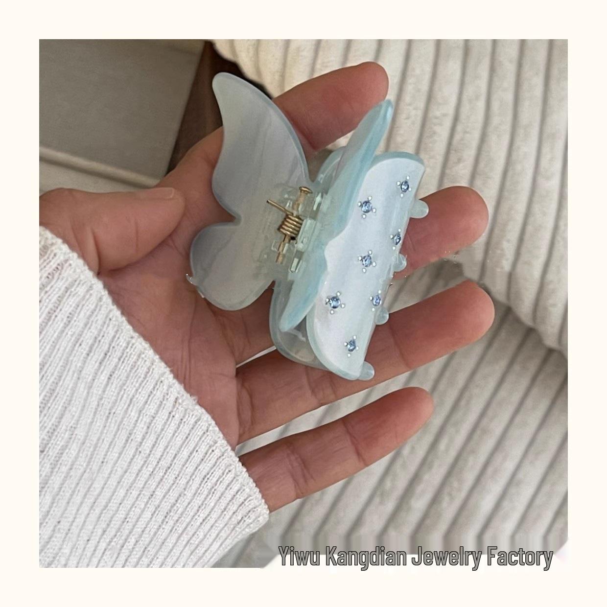 

Green Rhinestone-Inlaid Claw Clip Hairpin for Medium to Thick Hair