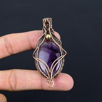 Einzigartiger Amethyst Edelstein handgemachter Anhänger aus reinem Kupferdraht umwickelt