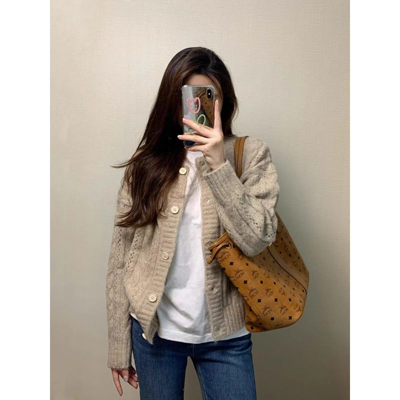 

Early Spring Short Knitting Retro Lazy Style Cardigan Sweater Khaki S [Suggested 35.00 kg-45.00 kg]]
