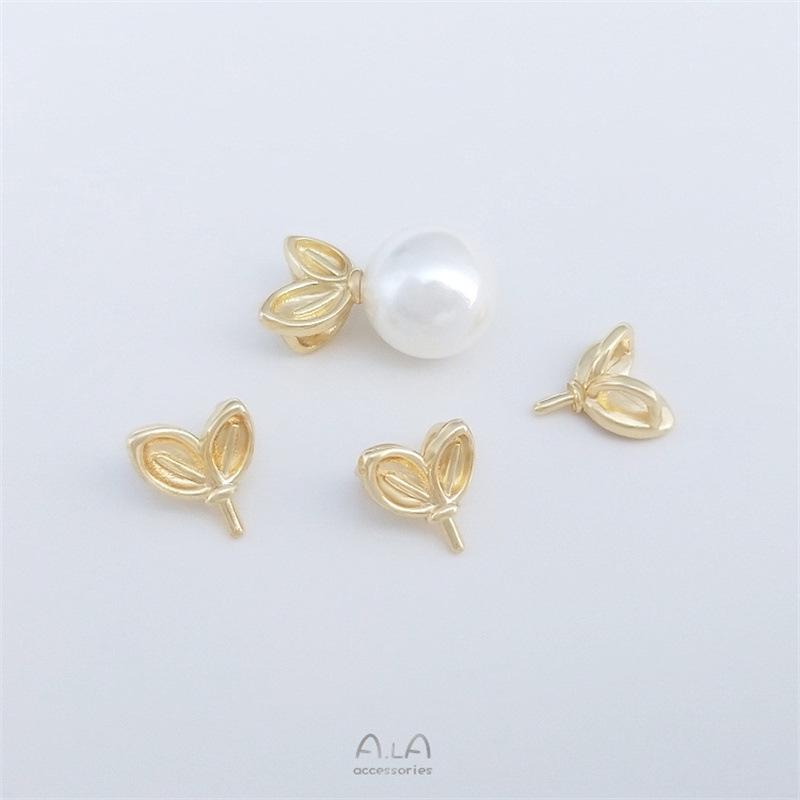 14K Gold-Filled Rabbit Ears Leaf Pendant Necklace with Pearl