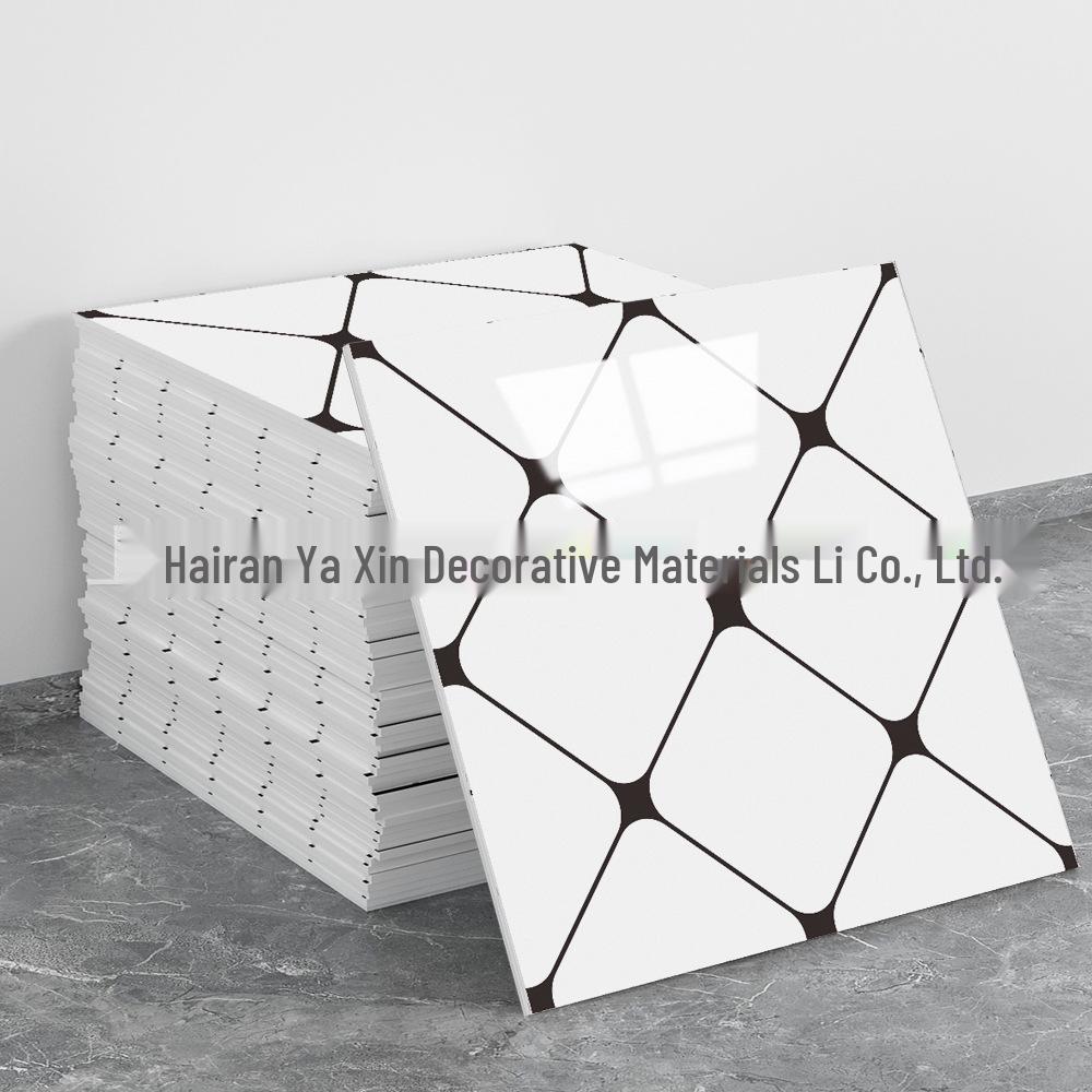 Adesivi Murali 3D Piastrelle Imitazione: Pannelli Autoadesivi in Alluminio-Plastica per Ristrutturazione Bagno e Cucina.