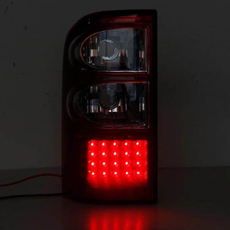 2PCS For Nissan Patrol Y61 1997-2004 LED Rear Bumper Tail Light Brake Stop Warning Turn Signal Reflector Lamp Taillight Taillamp