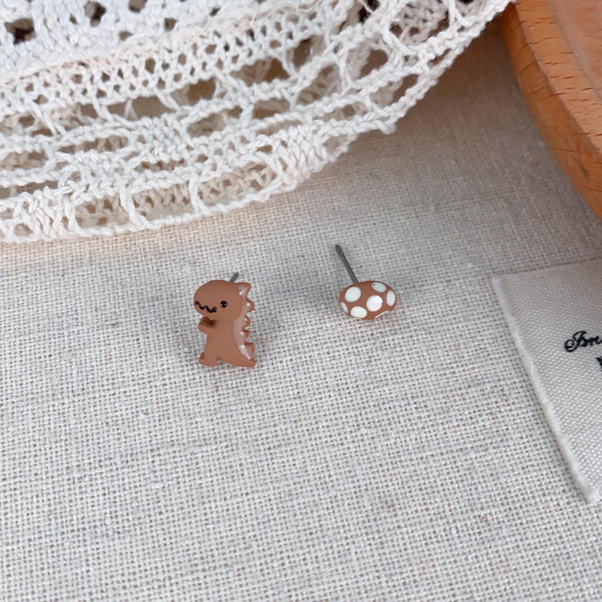 

Асимметричные серьги в виде яйца динозавра-дракона — милый мультяшный дизайн для девочек Dinosaur Egg Earrings коричневый