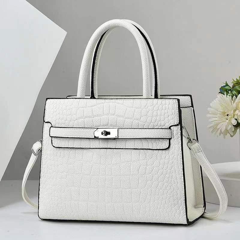 Chic And Spacious Womens Designer Tote Bag Everyday Use With Chain And Lock Features