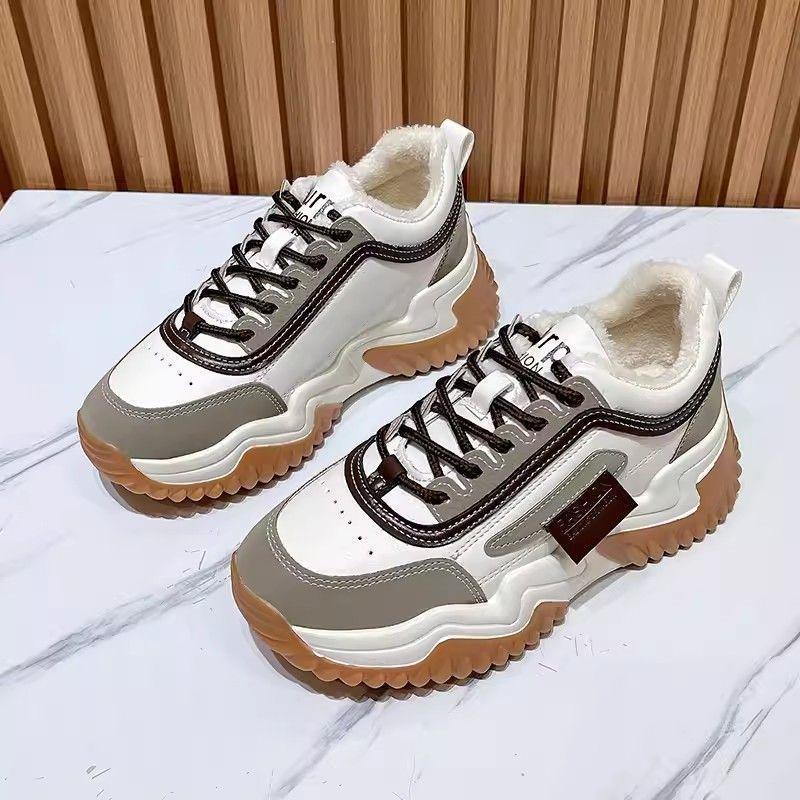 

Dad Shoes Girl Spring and Autumn 2025 New Thick-soled Retro Versatile Explosive Little White Sports Casual Little White Shoes 40