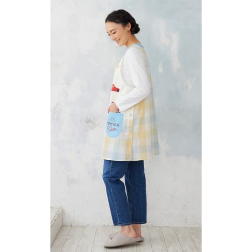 Atelier Momo & Momo Tomica og Tom Tsumupapa Forkle, Sideåpning, Rutemønster, Blå, Dame, Størrelser M-L, TM44006-52