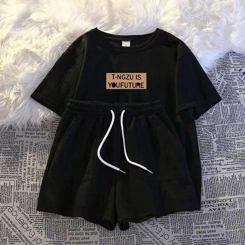 Women's Casual Summer Two-Piece Set: Short-Sleeve Top & Shorts, Loose Fit, Ideal for Petite Sizes and Running