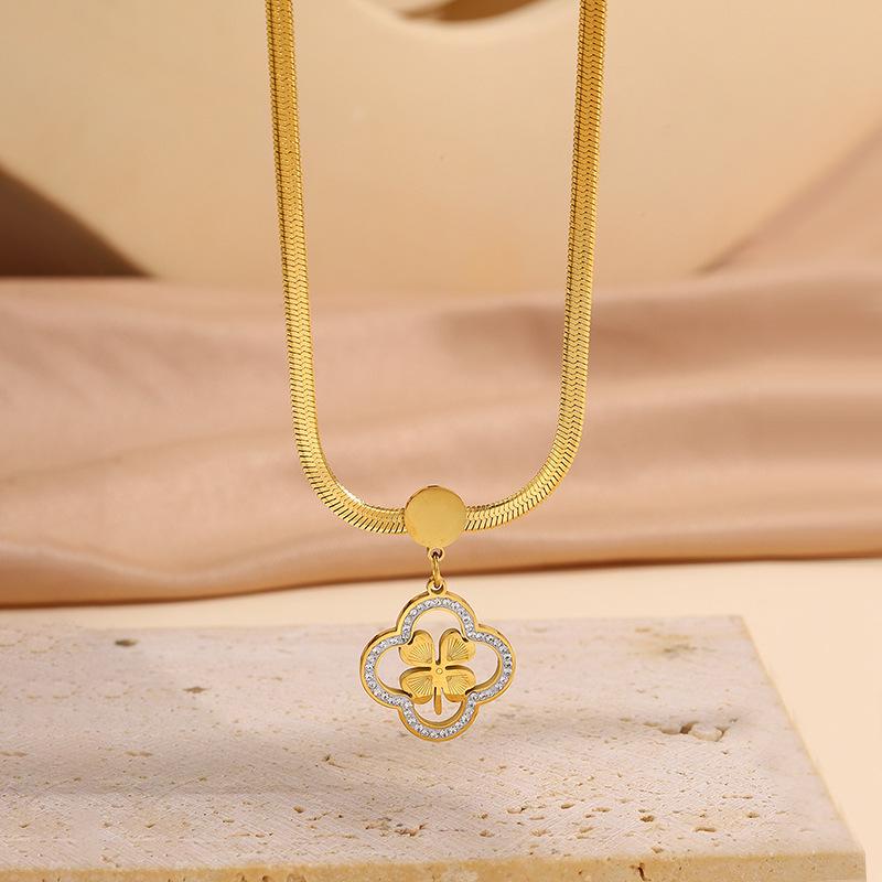 Stylish Four-Leaf Clover Necklace for Women - Durable Titanium Steel with High-End Chain, Non-Fading Design