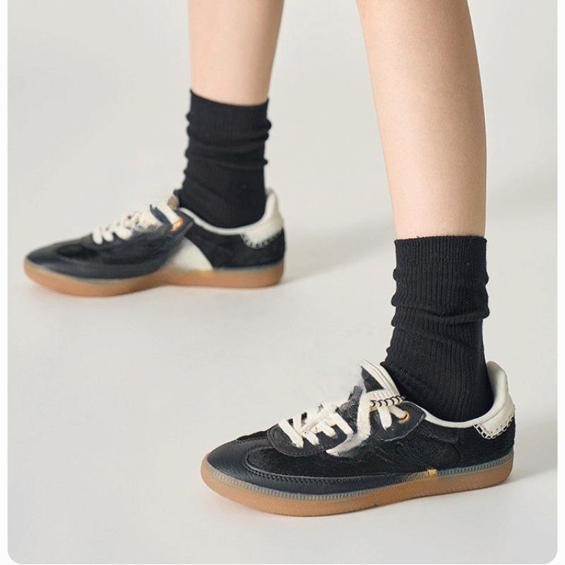 White Socks for Women, Solid-colored Mid-calf Socks for Autumn, Pure Cotton Pile Sports Socks for Autumn and Winter