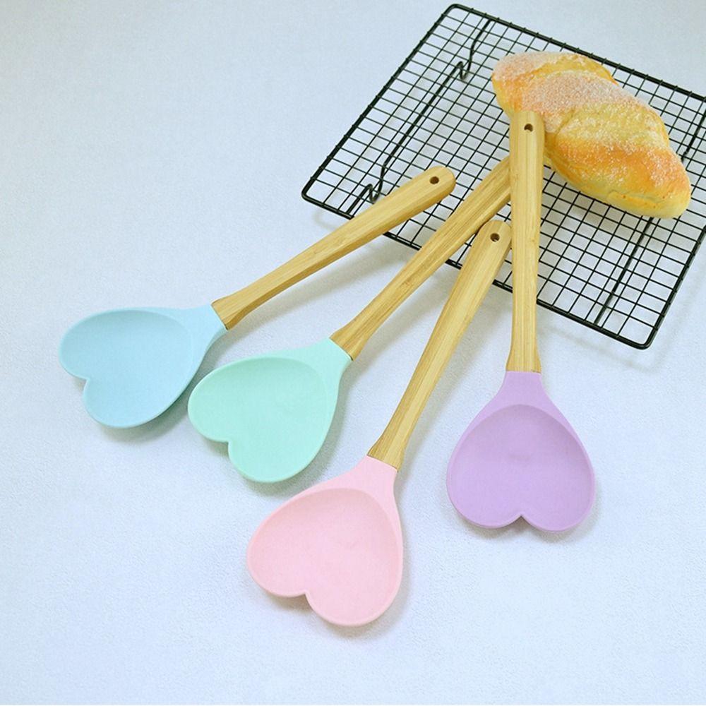 Kitchen Accessories Non-Stick Anti-scald Stirring Spoon Pastry Spatula Egg-beater Baking Stick