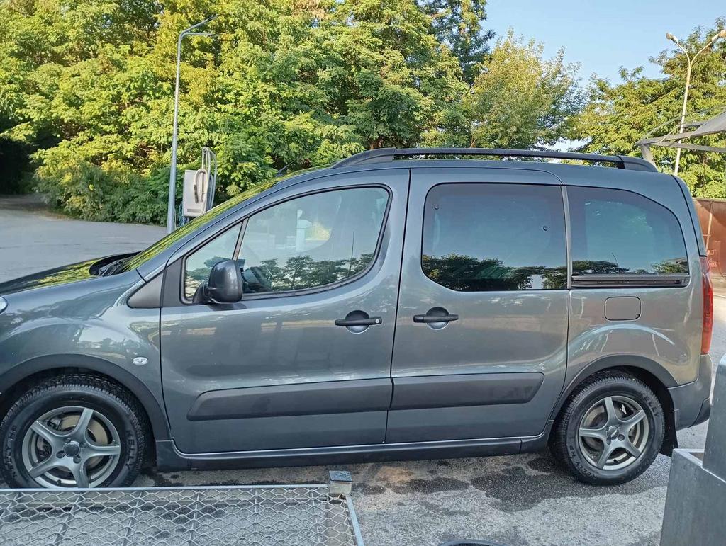 Накладки на арки (4 шт, черные) 1 боковая дверь, Пластик для Peugeot Partner Tepee 2008-2018 гг