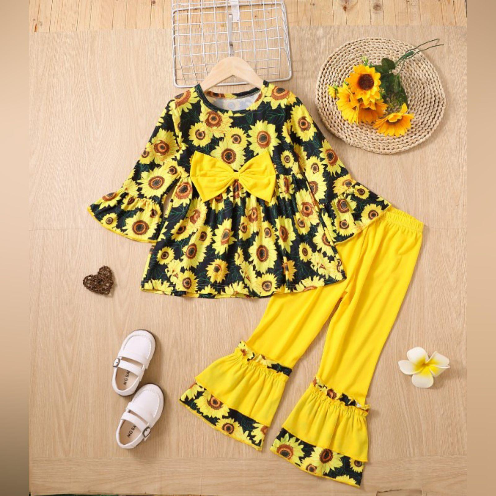 

Детский минималистичный наряд 90 жёлтый