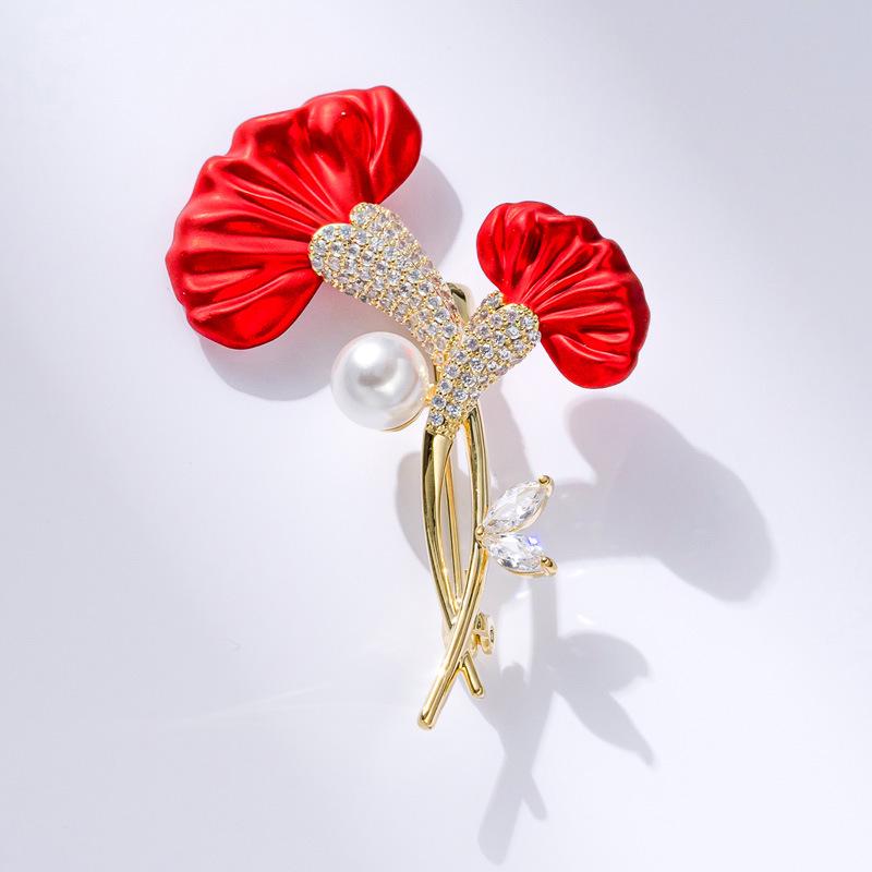 Bo Xin Yun Elegant Red Ginkgo Leaf Pearl Brooch - Light Luxury Bridesmaid Gift