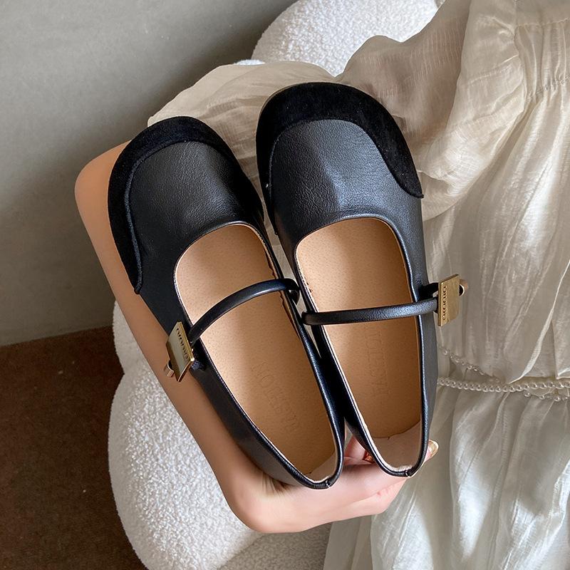 Scarpe da ballo da donna di nuova moda primavera 2024 Scarpe Mary Jane basse estive Casaul Scarpe basse con fibbia e suola morbida Zapatos De Mujer