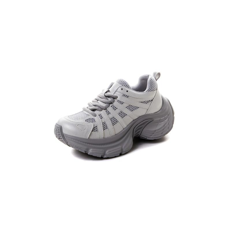 

Height-increasing dad shoes women s spring and autumn new leather muffin platform jogging shoes versatile casual sports shoes 35 серебряный