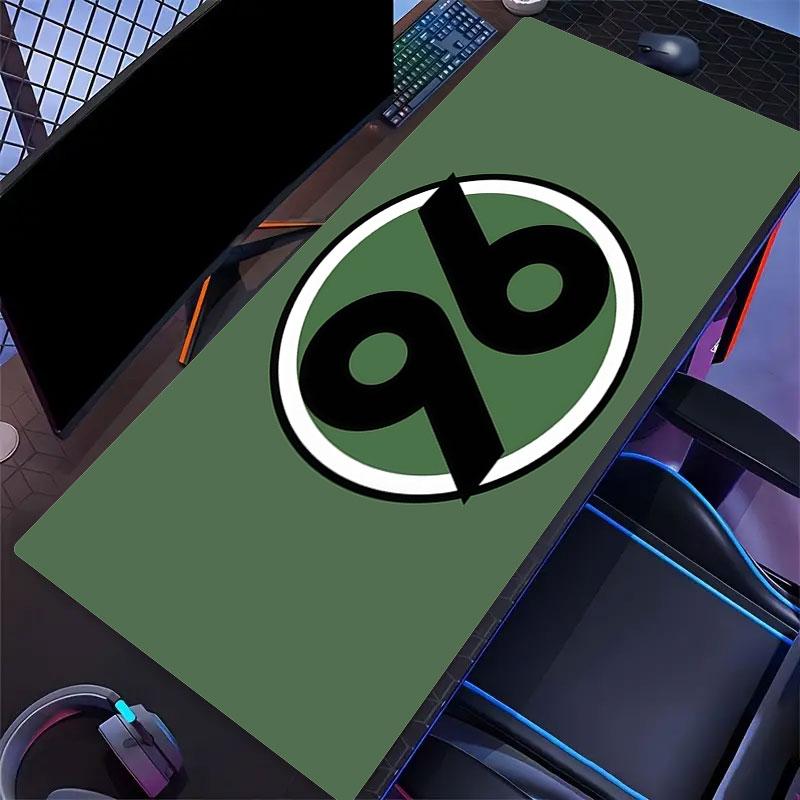 Hannover 96 Mouse Pad, Large Gaming Desk Mat, Non-slip XXL Mousepad for Laptop & Tablet, Mini PC Playmat with Stitched Edges