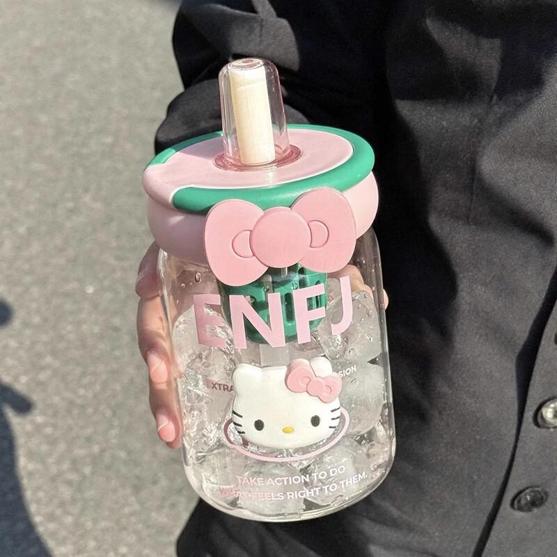 Xiaoyueya 660ml Glass Water Bottle with Straw